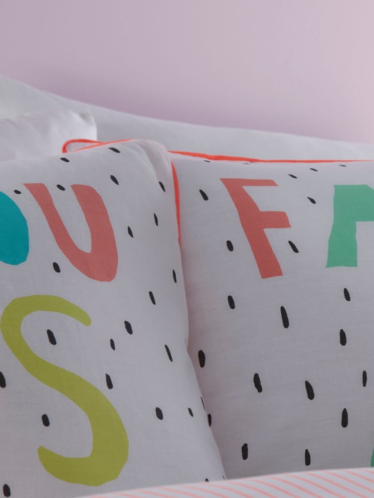 Appletree Pink Kids Tilly Spot Coral Duvet Cover and Pillowcase Set - Image 2 of 4