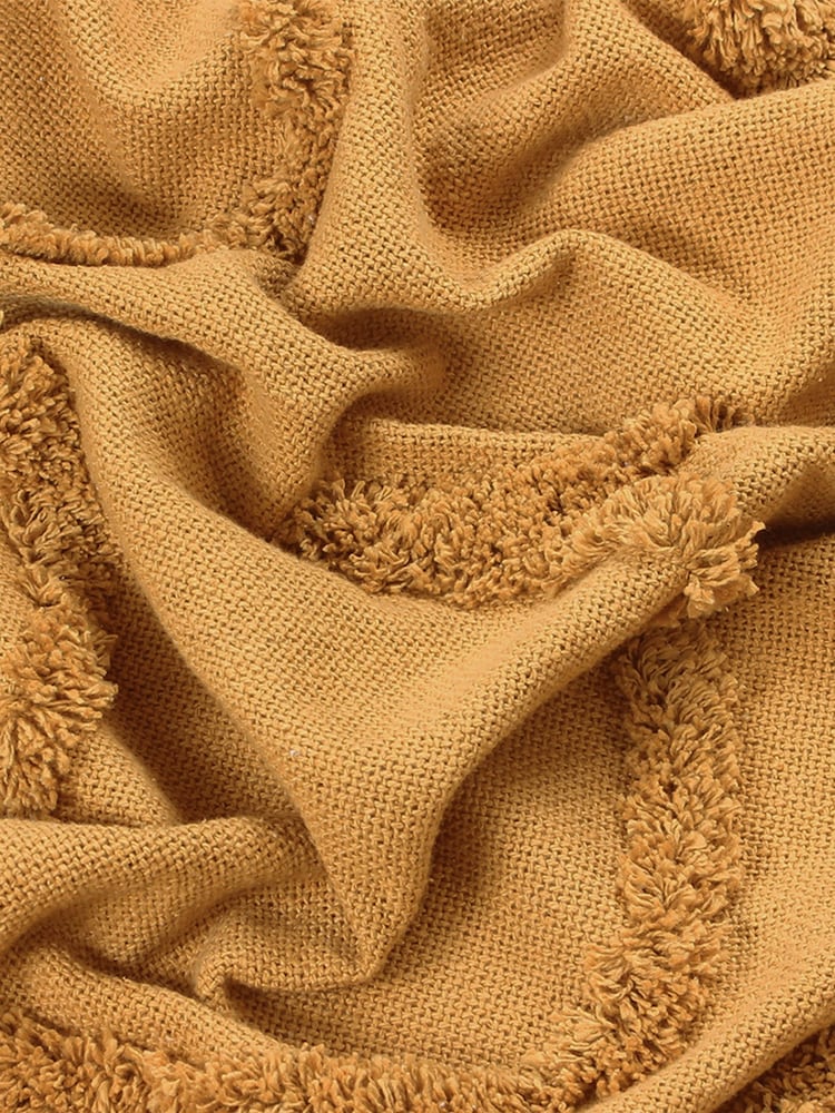 furn. Yellow 100% Cotton Jakarta Woven Tufted Fringed Throw - Image 2 of 2
