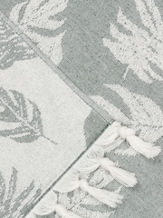 furn. Green 100% Cotton Tropics Hamman Style Tassel Bath Towel - Image 6 of 6