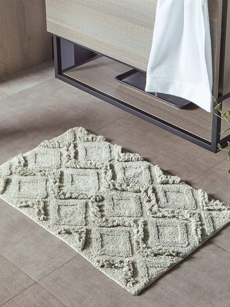 Yard Moonbeam Silver Diamond Tufted 100% Cotton Anti-Slip Bath Mat - Image 1 of 3 Yard Moonbeam Silver Diamond Tufted 100% Cotton Anti-Slip Bath Mat - Image 1 of 3