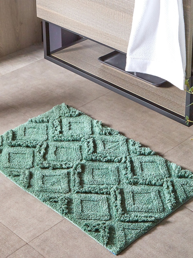 Yard Green Diamond Tufted 100% Cotton Anti-Slip Bath Mat - Image 1 of 3
