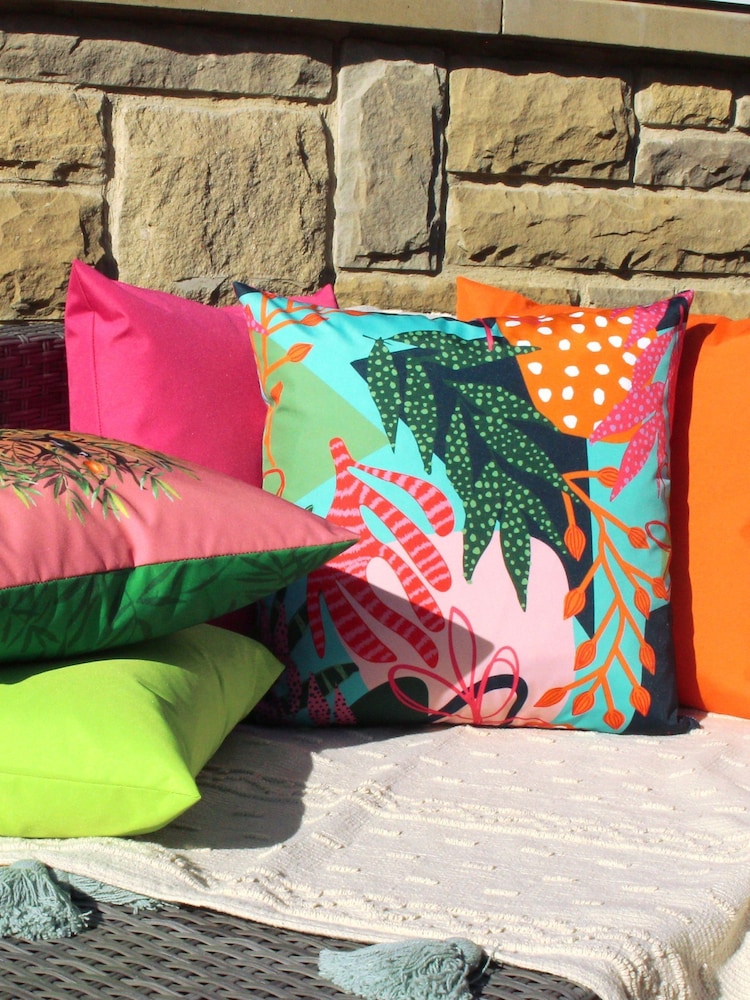 furn. Pink Coralina Outdoor Polyester Cushion - Image 6 of 6
