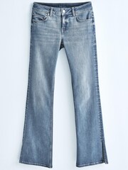 Verwaschenes Grau - Own Low Rise Stretch-Jeans mit ausgestelltem Bein und Saumschlitzen - Bild 6 von 11