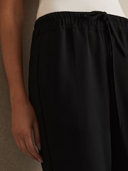 Reiss Black Hailey Tapered Pull On Trousers - Image 3 of 5