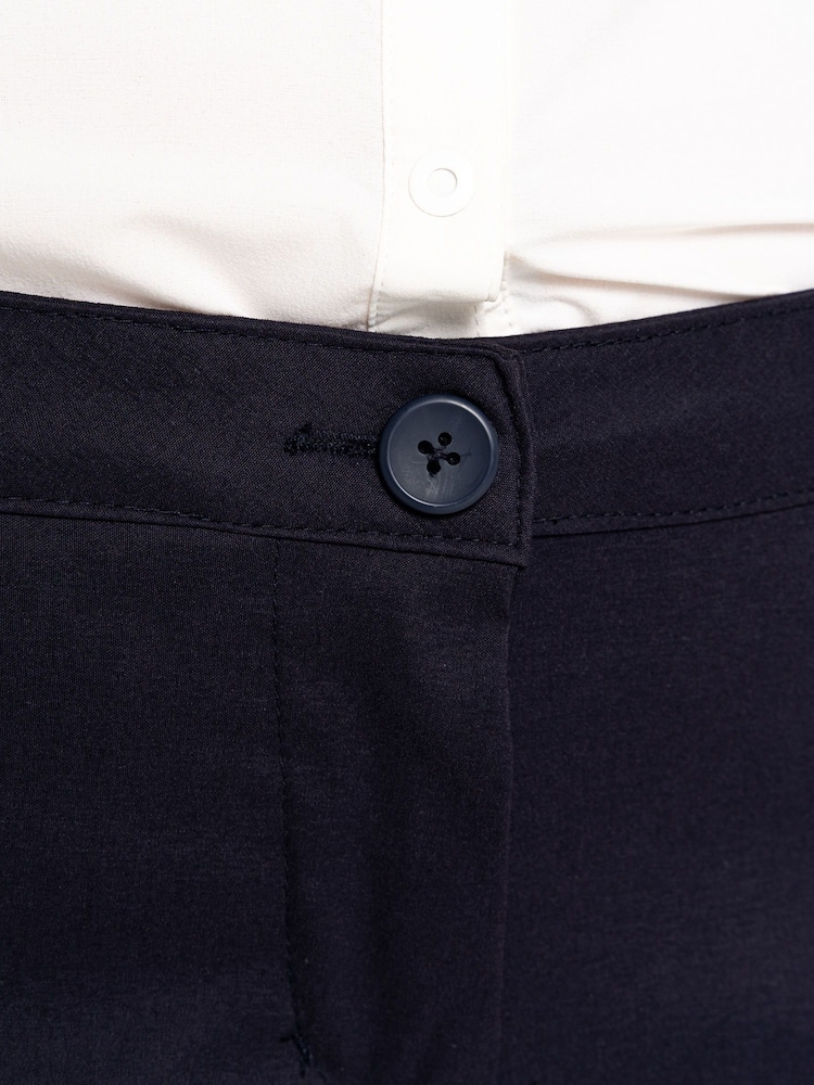 Craghoppers Blue Kiwi Pro Crop Shorts - Image 8 of 8