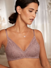 preto/roxo Purple - Pacote de Bras Ultimate Comfort com detalhes em renda 2 - Imagem 4 de 12