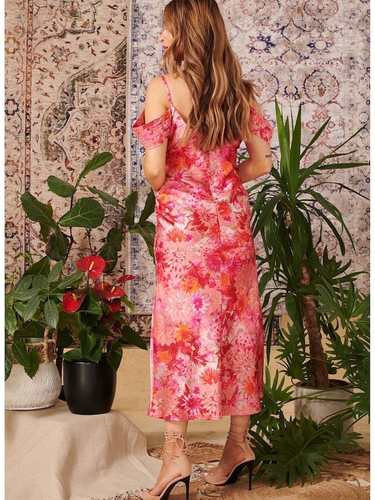 Hope And Ivy The Arianna Drop Shoulder Red Printed Satin Midaxi Dress - Image 2 of 2