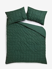 Bottle Green Textured Pleats Duvet Cover And Pillowcase Set - Image 3 of 4