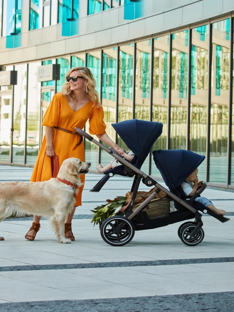 Cybex Black/Grey Gazelle S Single/Double Pram Second Seat - Black Frame/Soho Grey - Image 1 of 8
