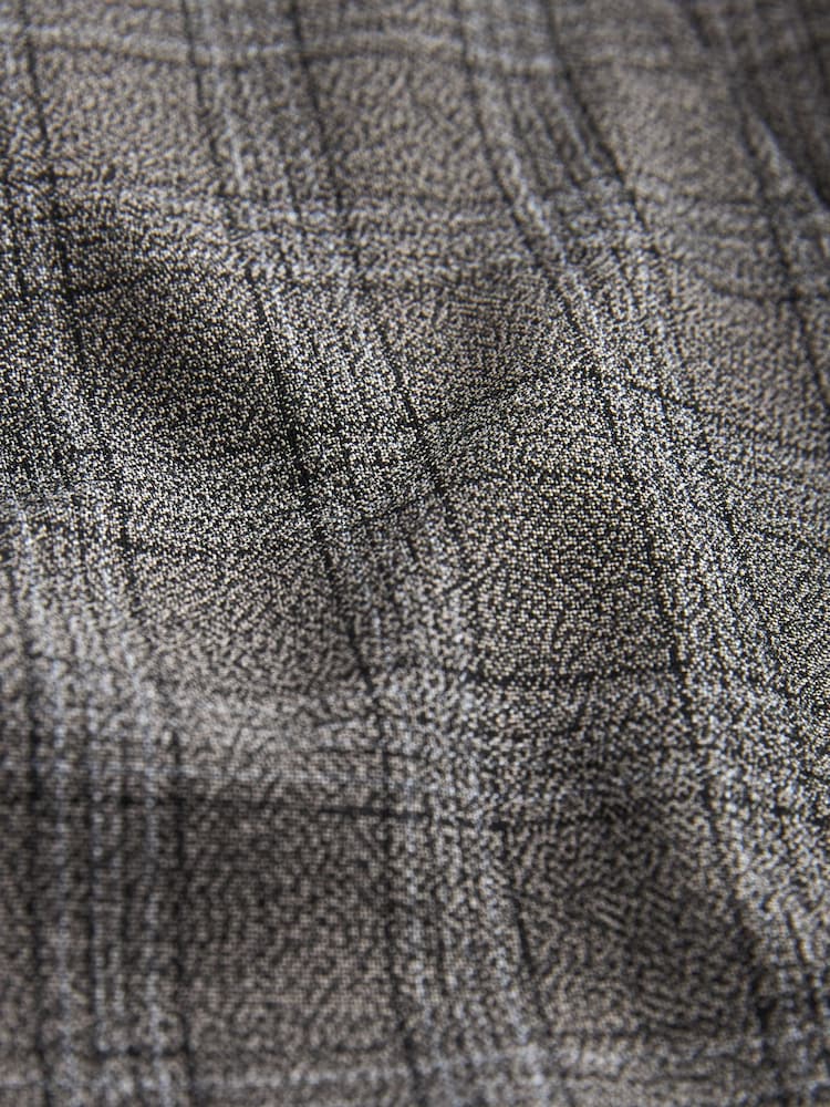 Grau kariert - Eng - Elegante Hose mit Karomuster - Bild 7 von 7 Grau kariert - Eng - Elegante Hose mit Karomuster - Bild 7 von 7