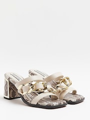 River Island Cream Oversized Chain Vamp Block Sandals - Image 2 of 3
