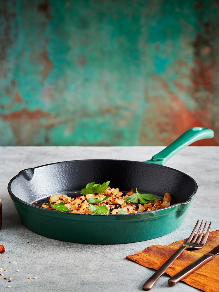 Green Barbary & Oak Cream 26cm Foundry Cast Iron Round Fry Pan - Image 1 of 6