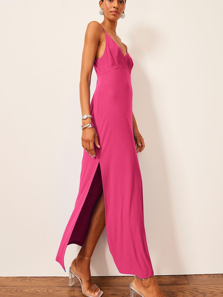 Pink - Ärmelloses Satin-Midiunterkleid mit V-Ausschnitt - Bild 1 von 4 Pink - Ärmelloses Satin-Midiunterkleid mit V-Ausschnitt - Bild 1 von 4