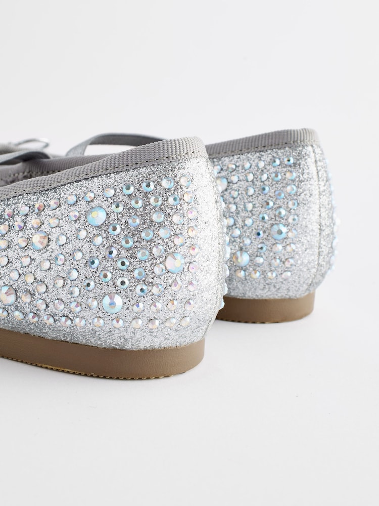 Silber - Mary Jane-Schuhe für besondere Anlässe mit Schmucksteinbesatz - Bild 6 von 6 Silber - Mary Jane-Schuhe für besondere Anlässe mit Schmucksteinbesatz - Bild 6 von 6