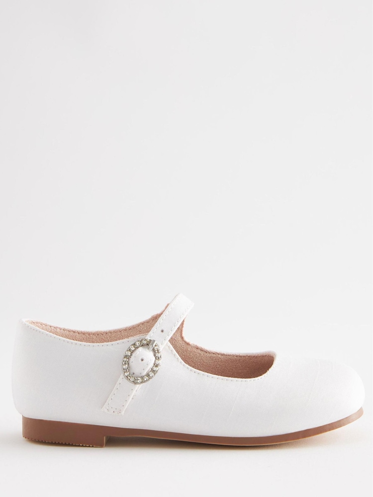 Schmutzabweisendes Satin, Weiss - Brautjungfern-Kollektion festliche Mary-Jane-Schuhe - Bild 2 von 3 Schmutzabweisendes Satin, Weiss - Brautjungfern-Kollektion festliche Mary-Jane-Schuhe - Bild 2 von 3