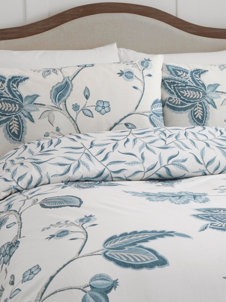 Dreams & Drapes Green Samira Duvet Cover and Pillowcase Set - Image 2 of 4 Dreams & Drapes Green Samira Duvet Cover and Pillowcase Set - Image 2 of 4
