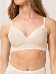 Triumph Cream Fit Smart Plunge Padded Bra - Image 1 of 2
