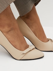 Kostno kremna - Salonarji z okroglo koleščkom Forever Comfort® - Slika 2 iz 7