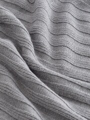 رمادي - كنزة مضلعة برقبة عالية - صورة 6 من 6