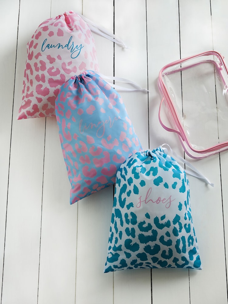 Set of 4 Travel Bags - Image 1 of 3