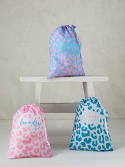Set of 4 Travel Bags - Image 2 of 3