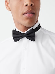 White Slim Fit Easy Care Double Cuff Wing Collar Smart Shirt - Image 3 of 6
