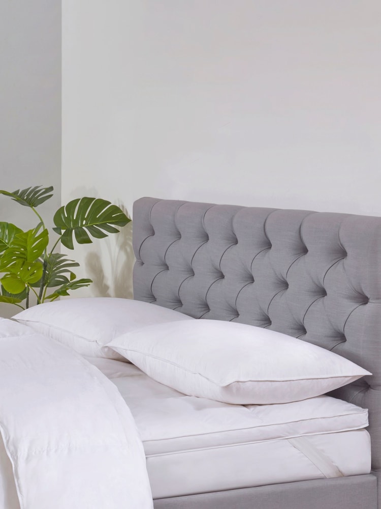 BHS 13.5 tog Goose Feather & Down Duvet - Image 1 of 1