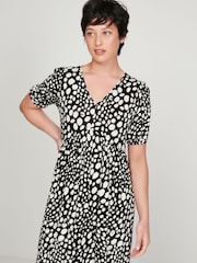 M&Co Petite Natural Spot Print Tiered Midi Dress - Image 4 of 6