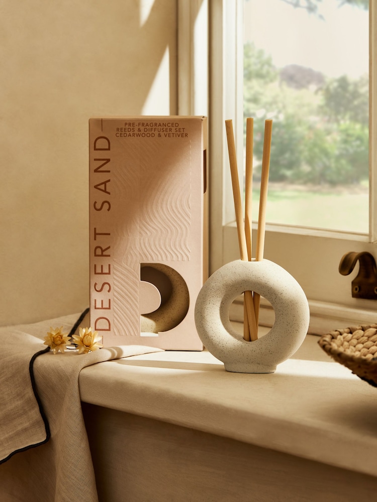 Desert Sands Nutmeg and Cedarwood 100ml Set Of Reedless Diffuser - Image 1 of 3