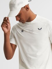 Reiss White Gabriel Castore Performance T-Shirt - Image 7 of 8