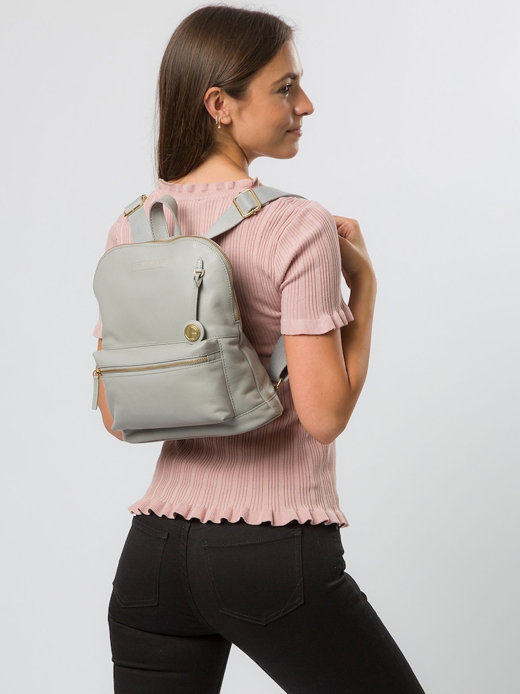 Pure Luxuries London Kinsely Leather Backpack - Image 1 of 5