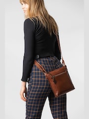 Marrón - Bolso bandolera de cuero Rego de Conkca - Imagen 5 de 5