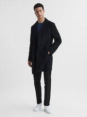 Negro - Abrigo de botonadura sencilla Gable de Reiss - Imagen 6 de 6
