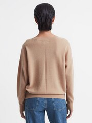Reiss Camel Lucy Cashmere Crew Neck Jumper - Image 5 of 5