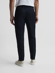 Reiss Navy Crease Linen Belted Tapered Fit Trousers - Image 5 of 5