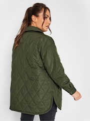 Yours Curve Green Light Weight Short Quilted Jacket - Image 4 of 5