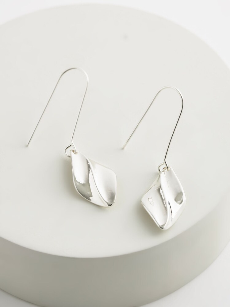 Silver Tone Wave Pull Through Earrings Made with Recycled Metal - Image 3 of 3 Silver Tone Wave Pull Through Earrings Made with Recycled Metal - Image 3 of 3