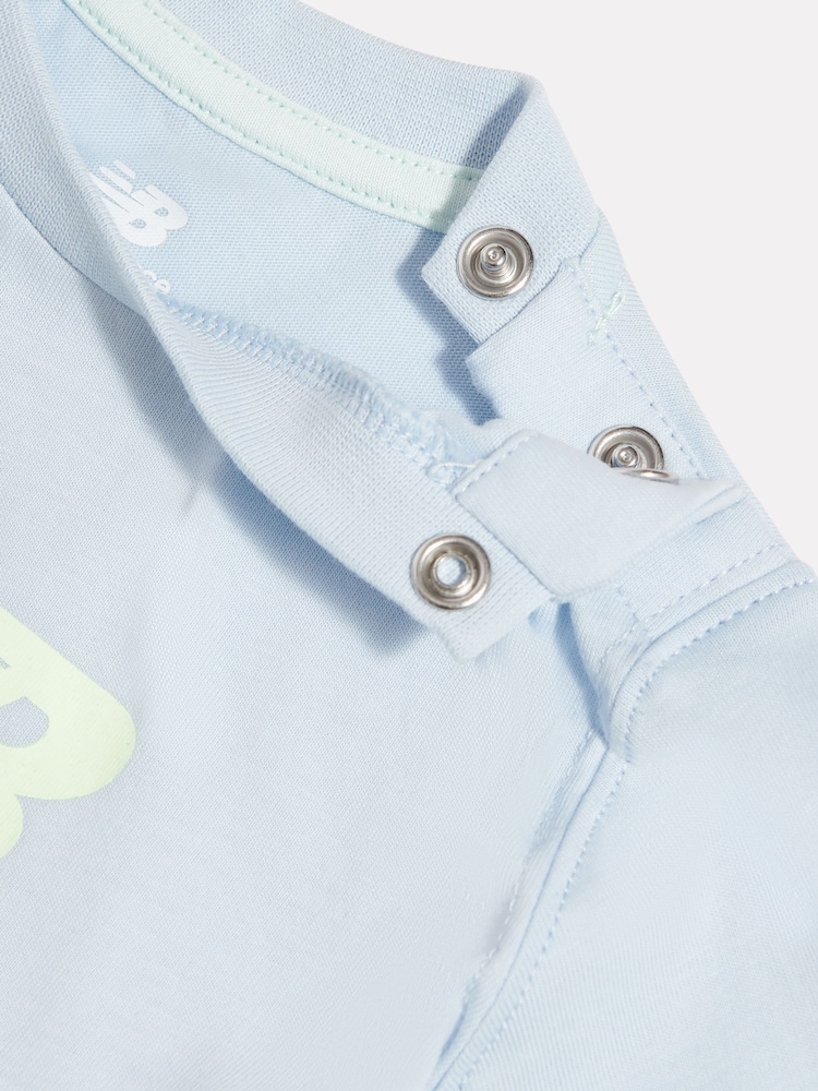 New Balance Light Blue Stacked Graphic Jersey T-Shirt & FT Shorts Set - Image 4 of 4