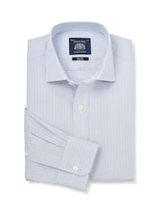 Camisa de vestir de algodón con puño sencillo y rayas finas de Savile Row Company, Corte slim / Entallado. - Imagen 1 de 3