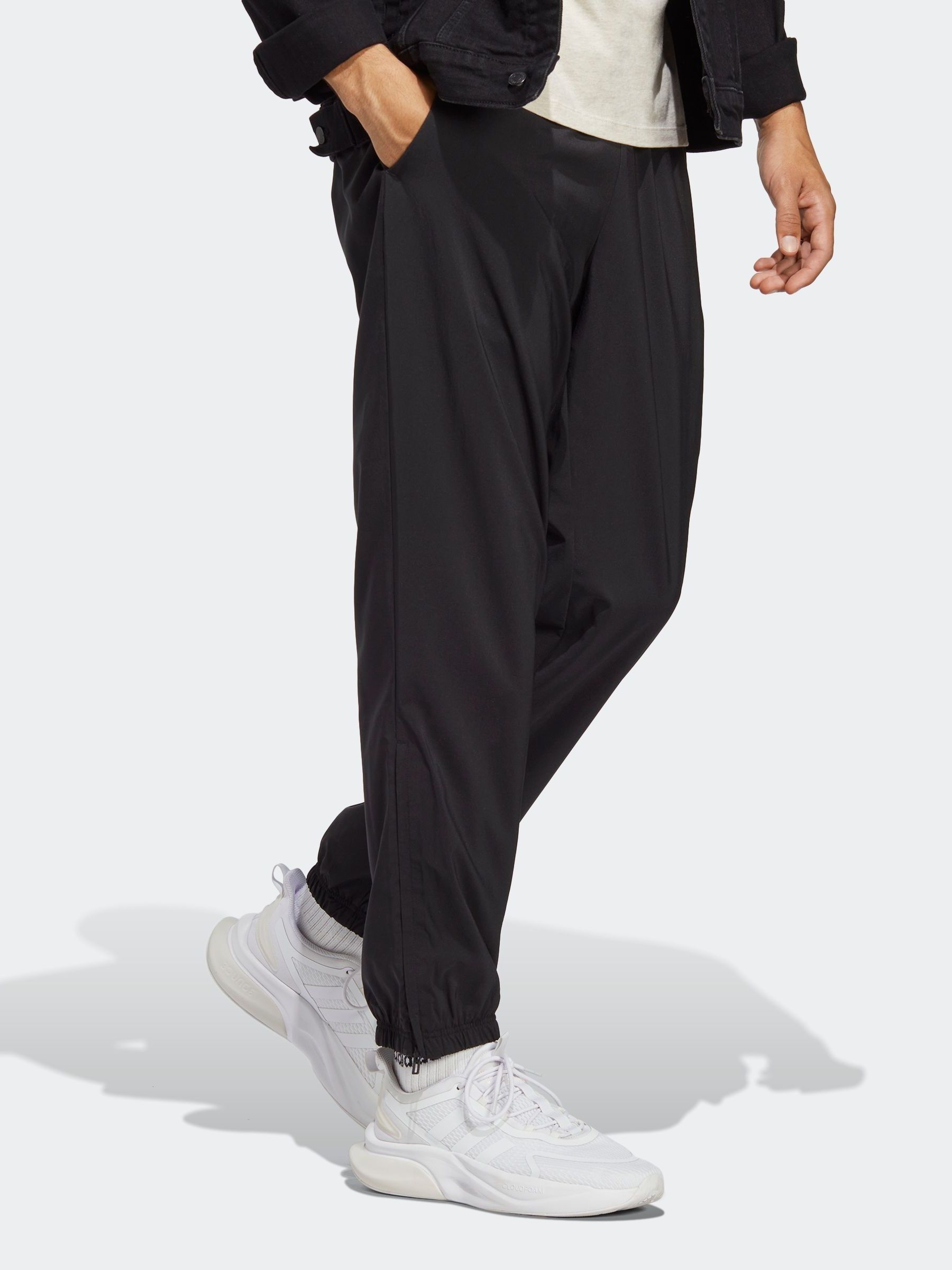 Adidas sport essential deals