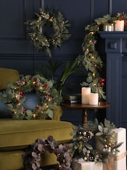 Laura Ashley Green Crab Apple and Pine Cone LED 180cm Garland - Image 2 of 3