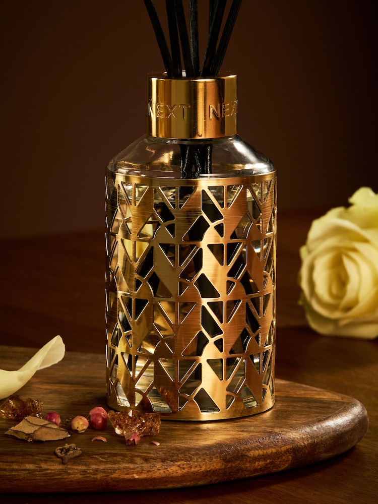 Dark Rose and Oud 100ml Fragranced Reed Diffuser - Image 2 of 5