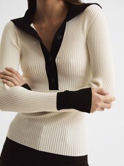 Reiss Cream/Black Maia Button Collar Jumper Top - Image 4 of 6