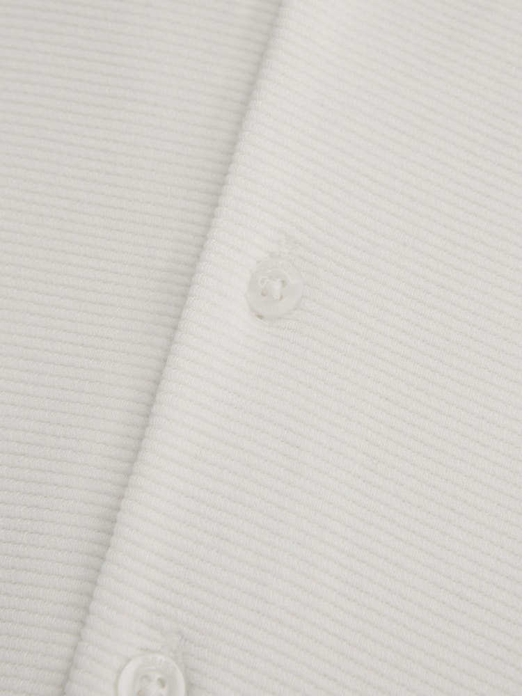 Reiss White Westley Junior Cuban Collar Ribbed Shirt - Image 6 of 6 Reiss White Westley Junior Cuban Collar Ribbed Shirt - Image 6 of 6
