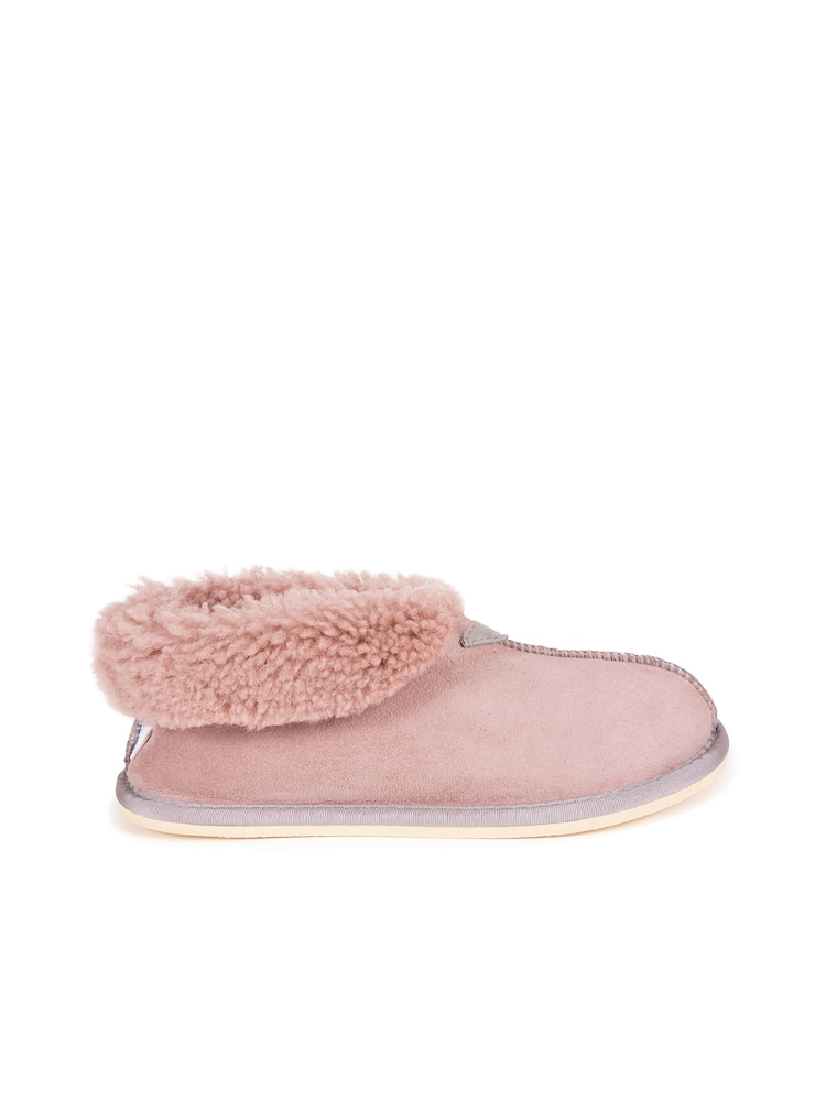 Celtic & Co. Ladies Pink Sheepskin Bootee Slippers - Image 2 of 5 Celtic & Co. Ladies Pink Sheepskin Bootee Slippers - Image 2 of 5