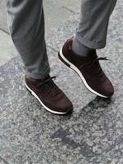 Temno rjava barva - Loake usnjeni športni copati Loake Bannister - Slika 1 iz 4