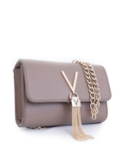 حقيبة تعلق حول الجسم بشرابة Divina من Valentino Bags - صورة 2 من 4