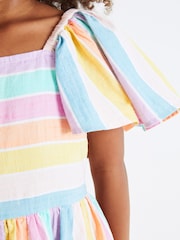 Regenbogenfarben gestreift - Kleid mit Flügelärmeln (3–16 Jahre) - Bild 4 von 6