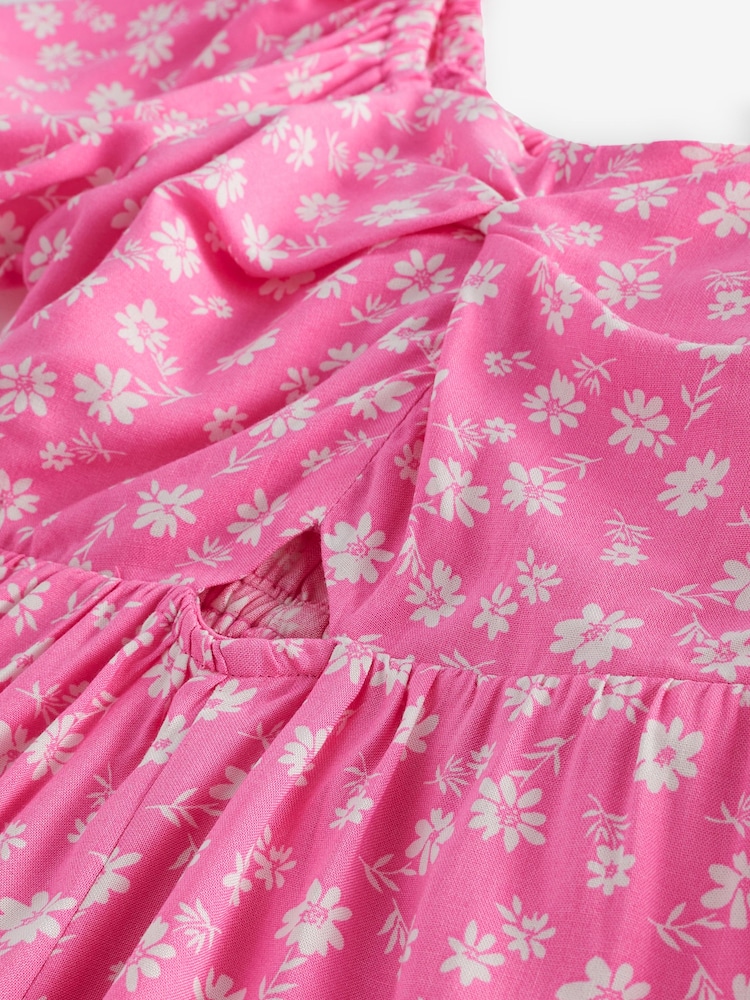 Rosa Blümchen - Overall mit Zierausschnitt (3–16 Jahre) - Bild 7 von 7 Rosa Blümchen - Overall mit Zierausschnitt (3–16 Jahre) - Bild 7 von 7