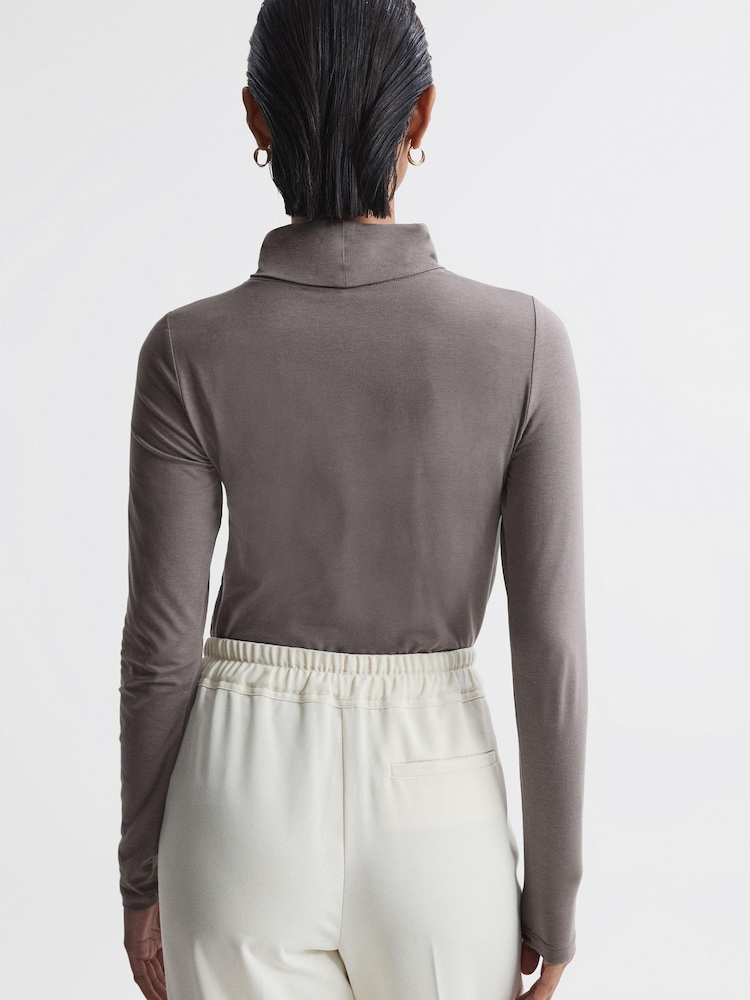 Reiss Taupe Piper Fitted Roll Neck T-Shirt - Image 4 of 4